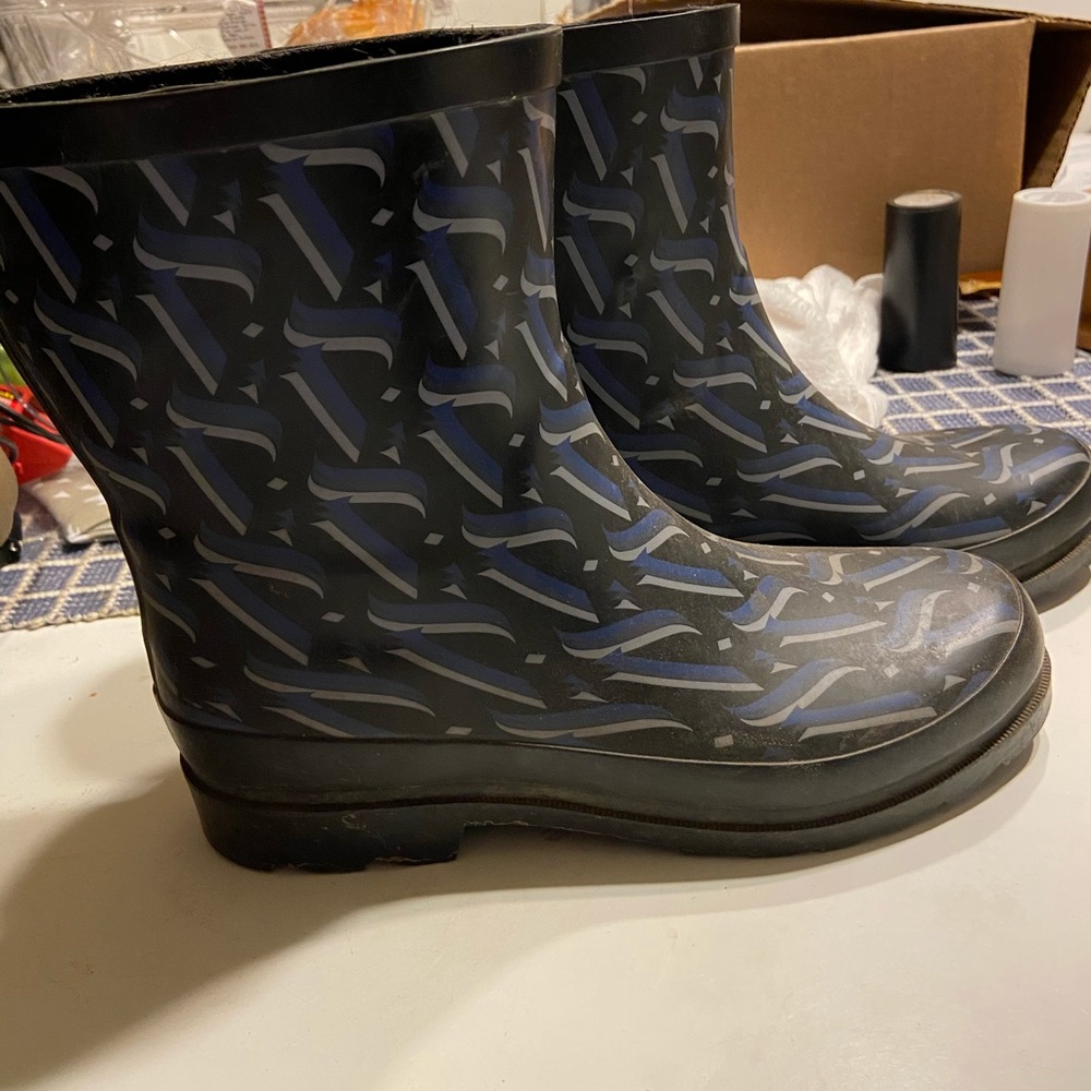 Simply Vera Vera Wang Rain Boots